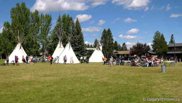 Calgary neighbours unite with Indigenous community in effort to strengthen relationships