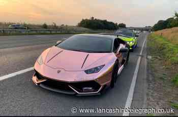 Lamborghini Aventador stopped by Police in Preston