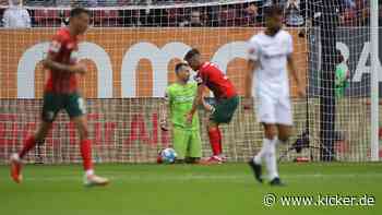 Iago und Niederlechner als Pechvögel: Bayer fertigt FCA ab - kicker