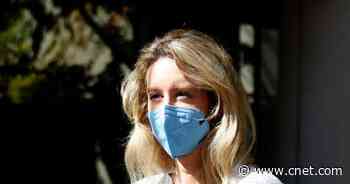 At trial, Elizabeth Holmes may claim Theranos partner and onetime beau abused her     - CNET