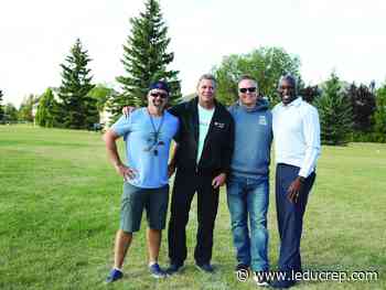 Celebrity coaches, players spend time with Beaumont youth - Leduc Representative