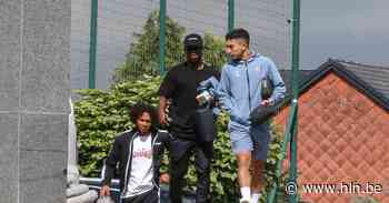 Alleen maar bedrukte gezichten: spelers Anderlecht melden zich daags na Europees fiasco op Neerpede - Het Laatste Nieuws