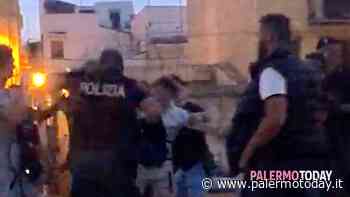 Poliziotti aggrediti sul prato della Magione durante un controllo anti Covid, scattano due arresti - PalermoToday