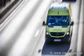 Vrouw lichtgewond bij botsing met drie auto’s in Deurne
