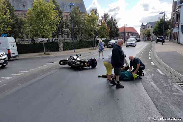 Gevallen motorrijder zoekt verantwoordelijke oliespoor: “Mijn dochter moest geopereerd worden en wacht lange revalidatie”