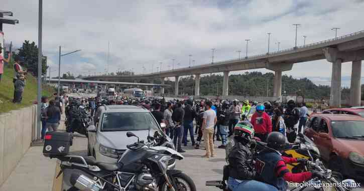 Motociclistas realizan rodada para recordar a víctimas en la carretera México-Cuernavaca - Expansión Política