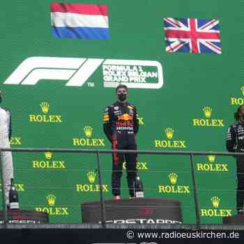 «Keine echten Runden»: Verstappen Erster im Regenchaos - radioeuskirchen.de