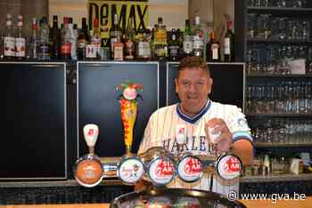 BLIJVEN PLAKKEN. “Als mijn publiek genoot, genoot ik ook” - Gazet van Antwerpen