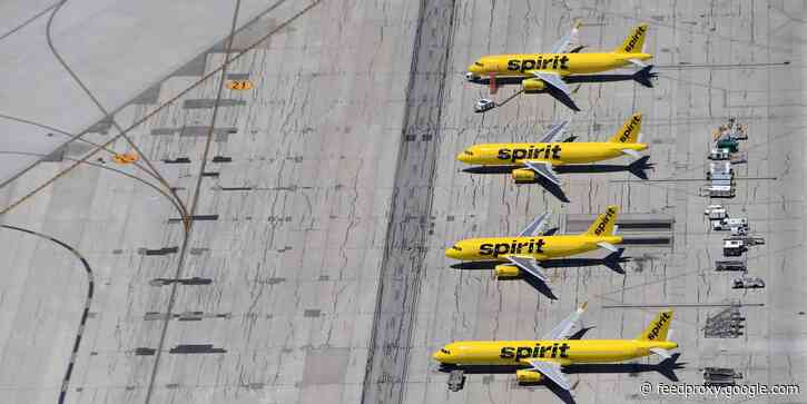 Spirit Airlines accused two ex-employees of conspiring with a supplier that it claims hugely inflated prices and gave kickbacks to the workers