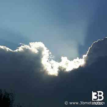 Meteo Modena: qualche possibile rovescio lunedì, variabile martedì, bel tempo mercoledì - 3bmeteo