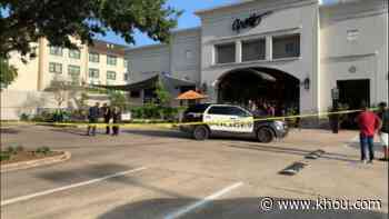 HPD: Off-duty New Orleans police officer shot to death outside Galleria-area restaurant - KHOU.com