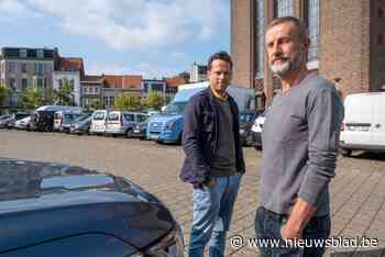 Buurtbewoners Laar: “Er is wél draagvlak voor een groener plein met minder parkeerplaats”