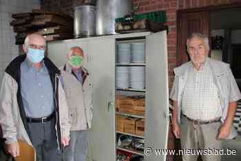Inbraak in feestzaal zet stevige domper op nieuwe start van seniorenvereniging: “Ze hebben zelfs onze vlag gestolen” - Het Nieuwsblad