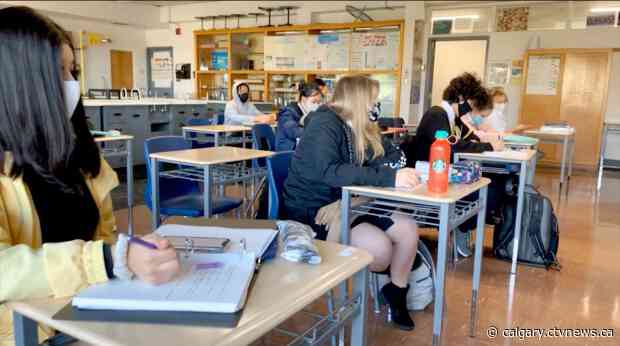 Feeling nervous about back to school? Here's what mental health professionals say can help