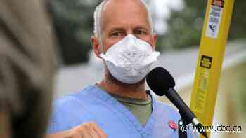 Advocacy group starts COVID-19 briefings to 'fill the void' left by Alberta government officials