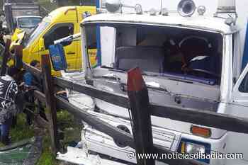 Accidente de tránsito entre Zipaquirá y Pacho, Cundinamarca - Noticias de Cundinamarca y Fusagasugá en Día a Día - Noticias Día a Día