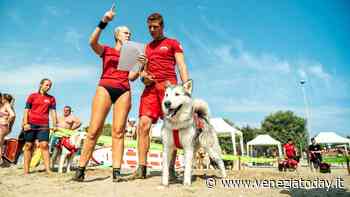 Bauwatch Day, dimostrazioni di salvataggio in mare a Caorle - VeneziaToday