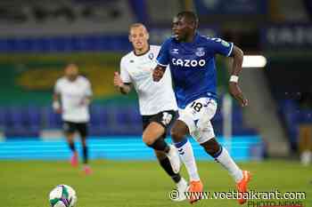 OFFICIEEL: Standard haalt concurrent voor Gavory bij Everton