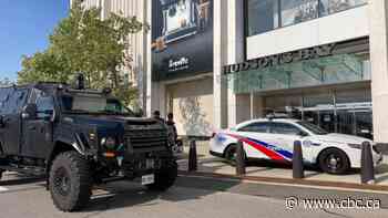 '100% callous': Toronto police announce 2 arrests after Yorkdale Mall gunfire