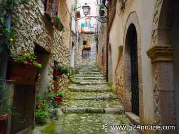 Formia, a Maranola la XII edizione di "Stanze d'Artista" - h24 notizie - portale indipendente di news dalla provincia - h24 notizie