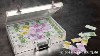 Gewinn in Koffern | Hauptzollamt Augsburg warnt vor Berügern | Presse Augsburg - Presse Augsburg