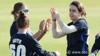 Charlotte Edwards Cup: Stars in final as Diamonds and Vipers progress to eliminator