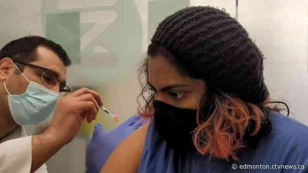 Alberta Health Services makes COVID-19 vaccine mandatory for all staff