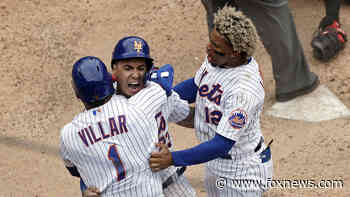 Thumbs up: Baez caps unlikely Mets comeback in resumption