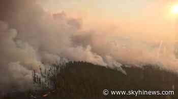 Local, forest officials on high alert with fire burning northeast of Kremmling - Sky Hi News