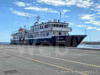 Primo attracco al Terminal Crociere di Porto Corsini dopo il fermo per la pandemia: arrivata la nave Artemis con 50 passeggeri - Ravennawebtv.it
