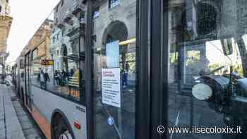 Genova, litigano sul bus per la mascherina: il mezzo resta fermo per un’ora. Denunciati - Il Secolo XIX