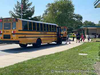 'A catastrophe': Bus driver shortage in East Aurora School District results in missed classes, long delays for students - Chicago Tribune