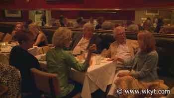 Lexington staple, Dudley's on Short, celebrates 40 years in the business - WKYT