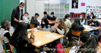 Schulstart für Schüler der Gemeinschaftsschule Neunkirchen Stadtmitte. - Saarbrücker Zeitung