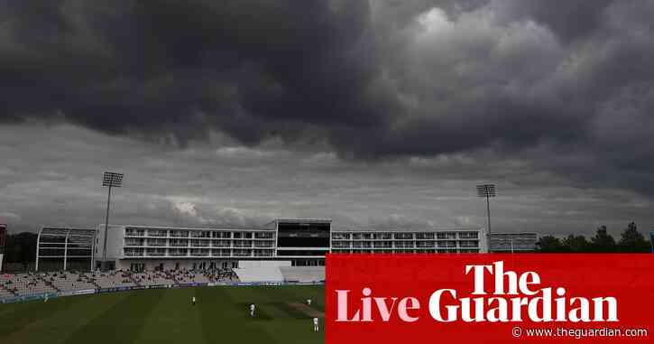 Lancashire v Warwickshire, Hampshire v Yorkshire and more: county cricket – live!