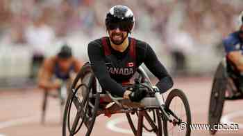 Brent Lakatos races to silver in the 100m final, his 3rd of Tokyo Paralympics