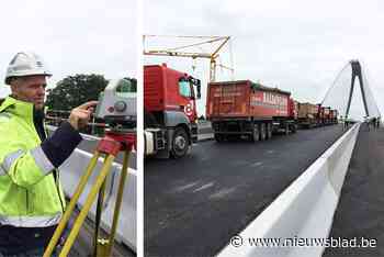 Draagkracht nieuwe kanaalbrug in Beringen getest, vrijdag open voor het verkeer
