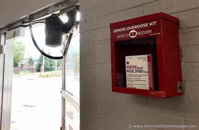 Recovery advocates install emergency Narcan boxes around Monroe County