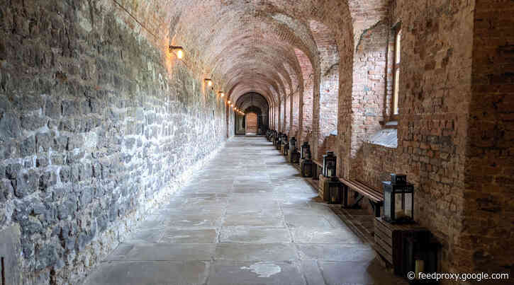 Tickets Alert: Charterhouse tours by Candlelight