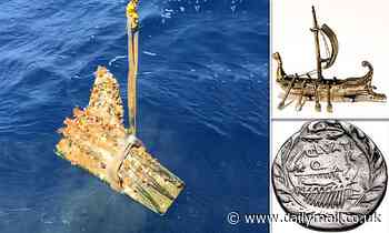 Archaeology: Four 450lb ancient Roman battering rams recovered off the coast of Sicily