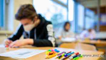Lernbrücke in Ulm gestartet: Nachholbedarf wegen Corona in Schulen - SWR