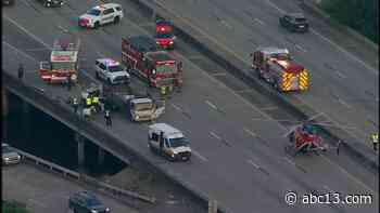 Houston traffic: Multiple crashes on east side cause massive delays - KTRK-TV