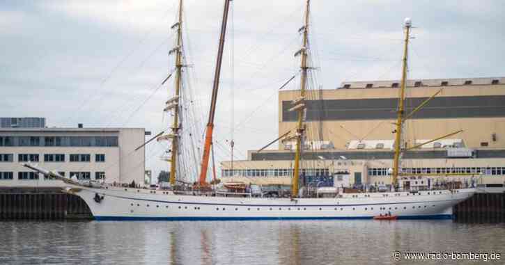 Segelschulschiff «Gorch Fock» verlässt Werft für Probefahrt