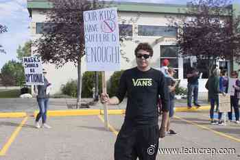 Anti-masking protest targets EIPS - Leduc Representative