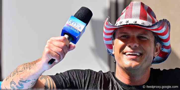 Cancel culture critic Pete Hegseth backs Florida diner's ban on Biden voters in Fox News segment