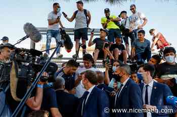 Emmanuel Macron refuse les "fausses promesses" face aux attentes "colossales" de Marseille