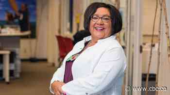 Beloved Edmonton elder who dispensed 'culture as medicine' dies of COVID-19