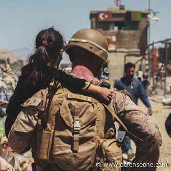 Marine Corps Commandant Wants Review of Afghanistan Evacuation