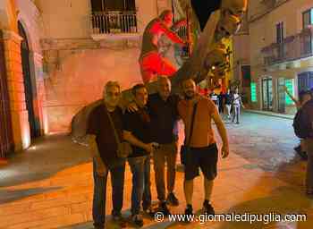 Putignano, dal successo di “Racconti di carta - in cammino con Dante” all'abbraccio con la piccola Amal - Giornale di Puglia