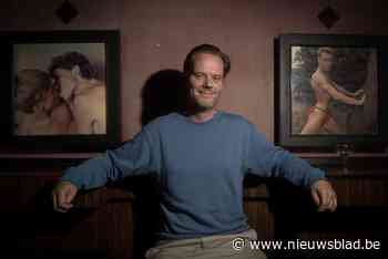 BLIJVEN PLAKKEN. Hoe de regenboogvlag in Antwerpen van anonieme kroegen naar grote discotheken werd verzet Antwerpen - Het Nieuwsblad